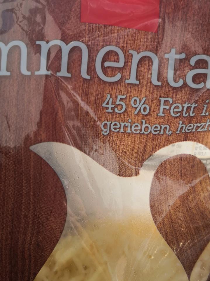 Fotografie - Emmentaler 45% Fett Penny