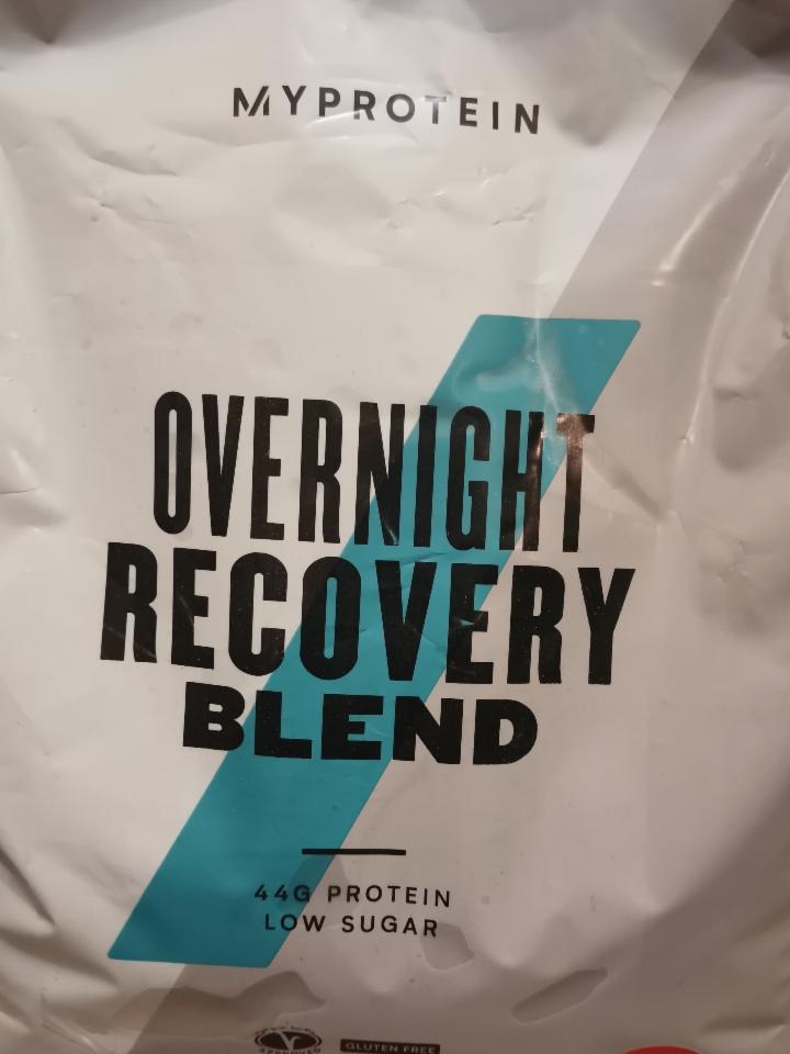 Fotografie - Overnight Recovery Blend Strawberry Cream Myprotein