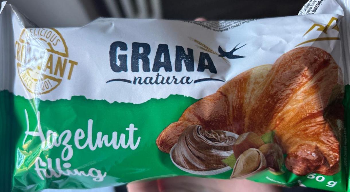 Fotografie - Croissant Hazelnut filling Grana natura