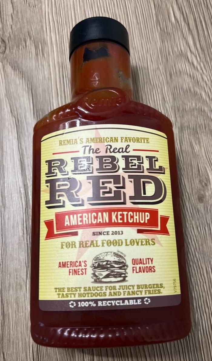 Fotografie - American Ketchup The Real Rebel Red