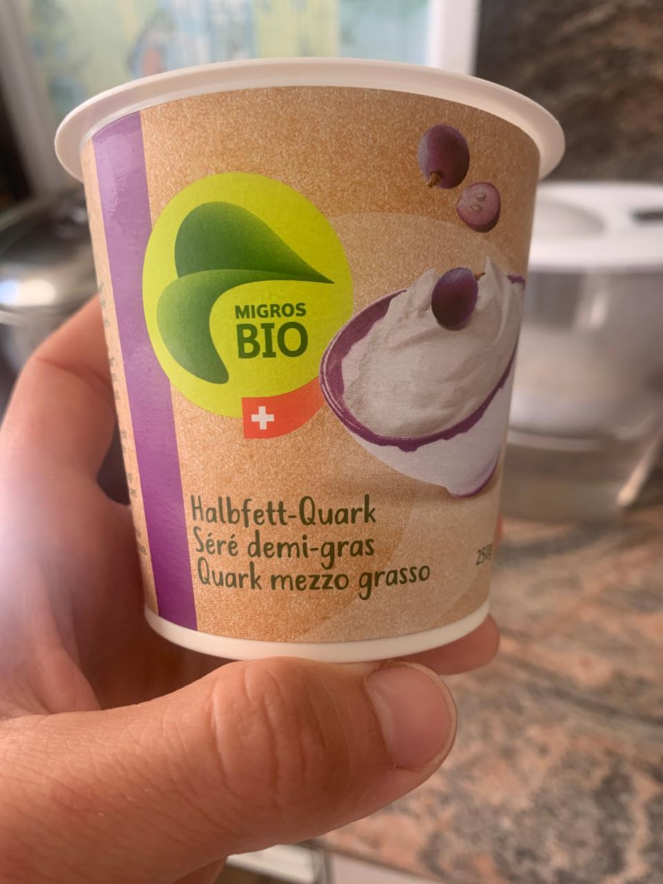 Fotografie - Halbfett Quark Migros Bio