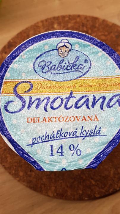 Fotografie - babicka kysla smotana delaktozovana 14%