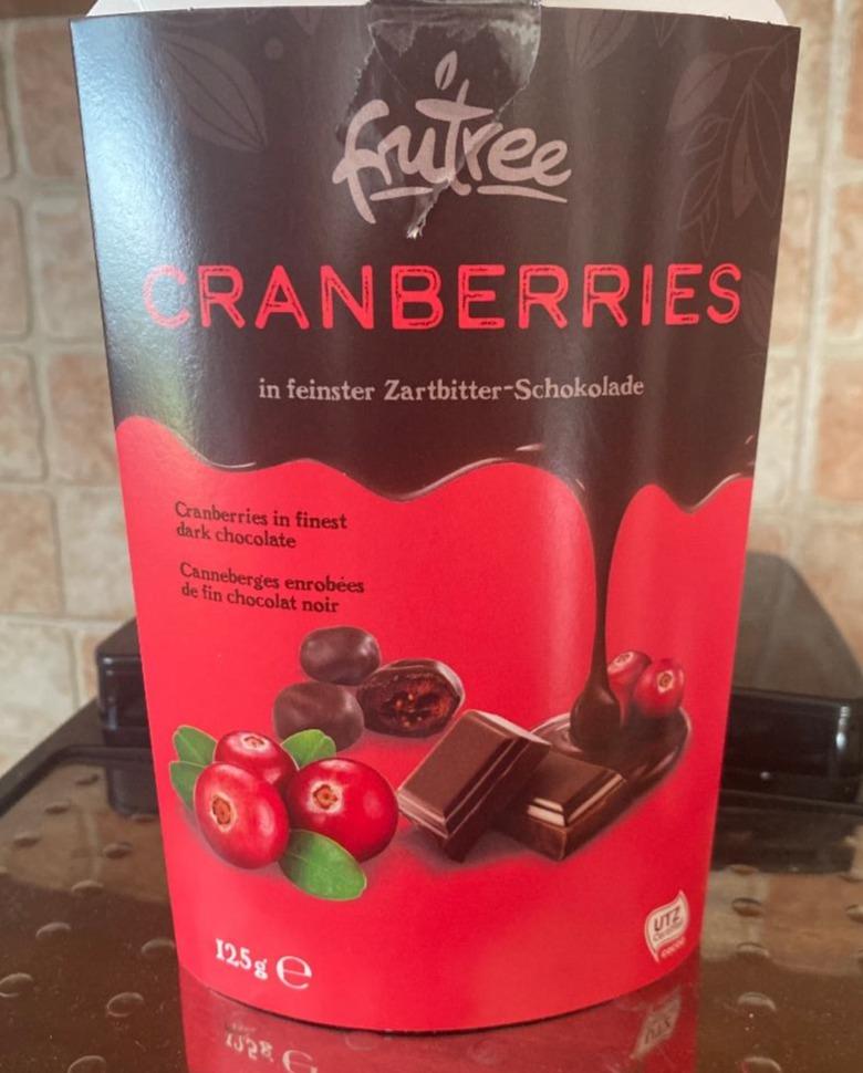 Fotografie - Cranberries in finest dark chocolate Frutree