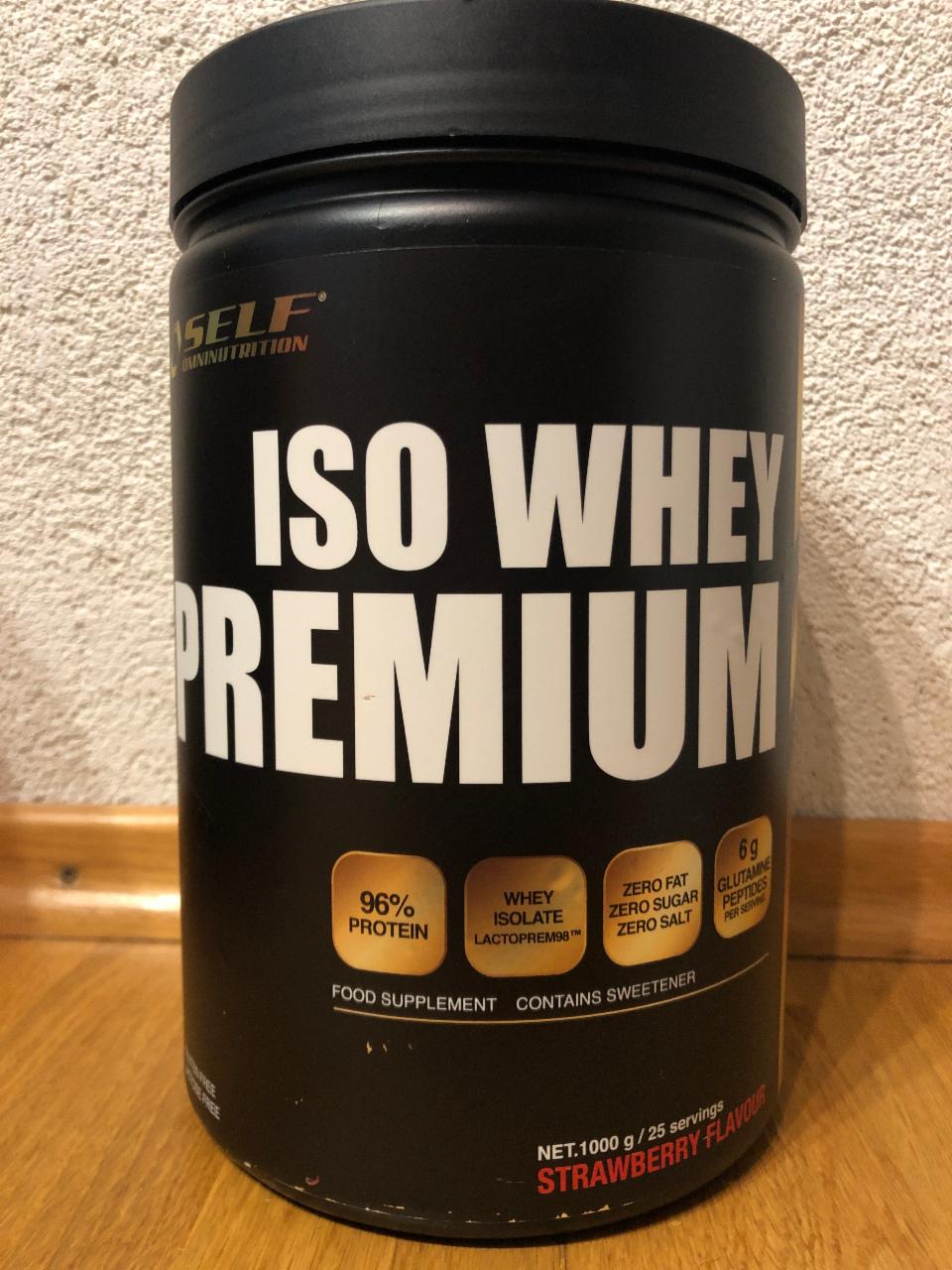 Fotografie - ISO Whey Premium Strawberry flavour Self Omninutrition