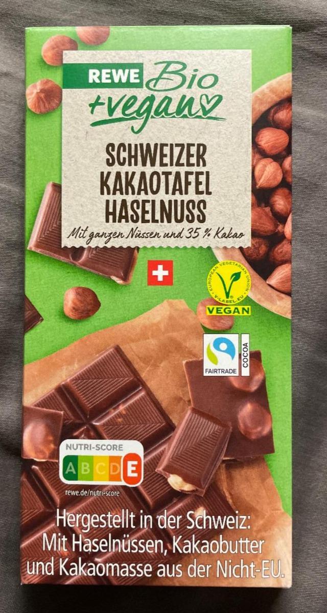 Fotografie - Schweizer kakaotafel haselnuss Rewe