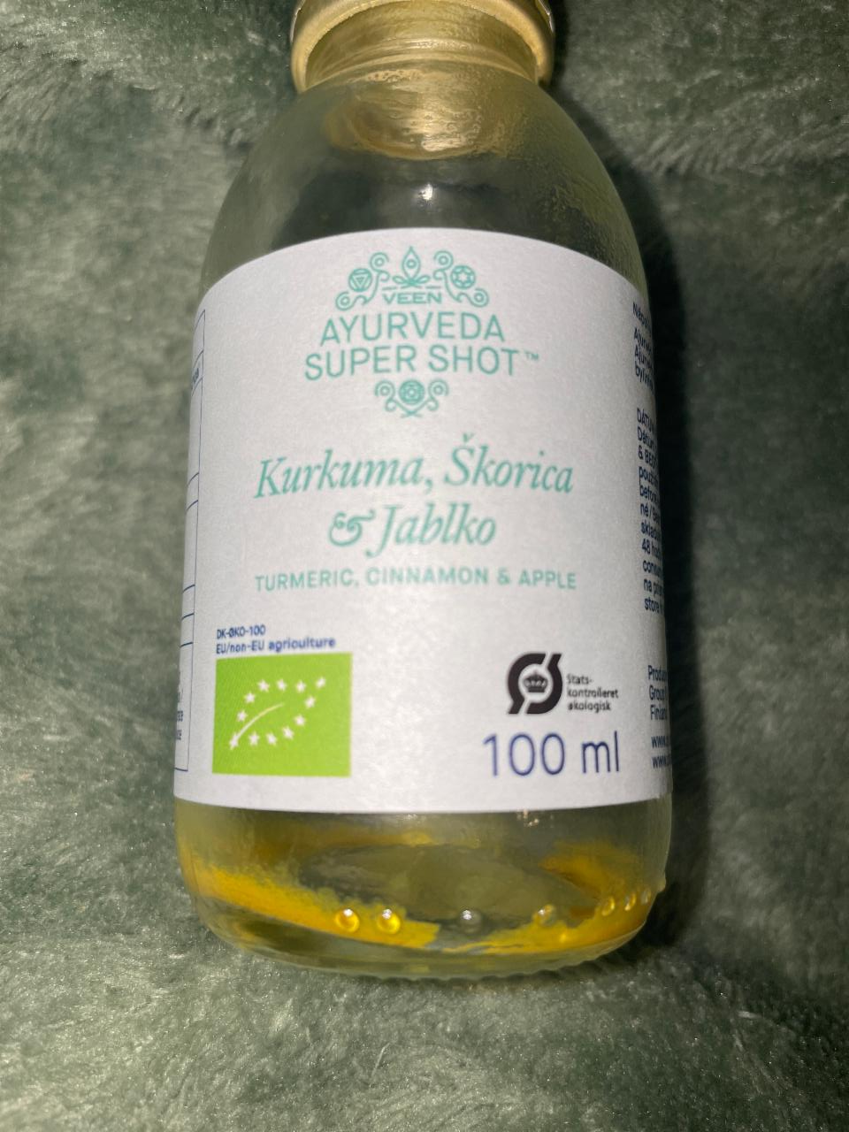 Fotografie - Ayurveda super shot kurkuma, škorica, jablko