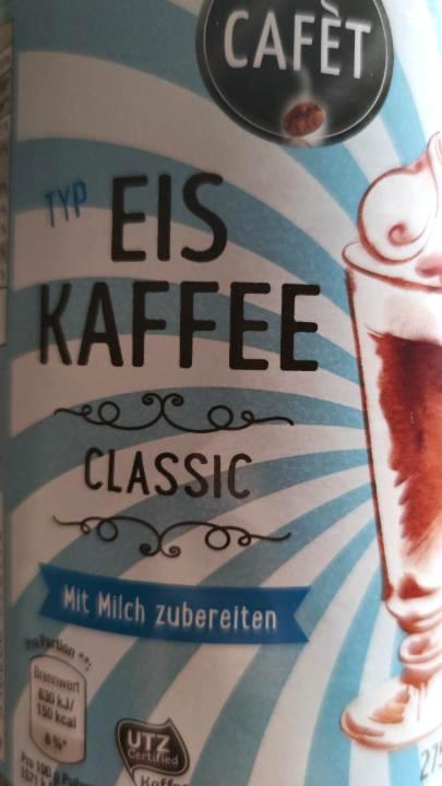 Fotografie - Eis kaffee classic mit milch zubereiten Cafét