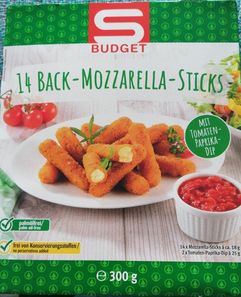 Fotografie - 14 Back-Mozzarella-Sticks mit Tomaten-Paprika-Dip S Budget