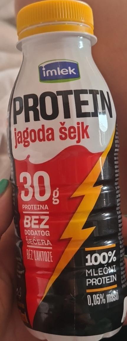 Fotografie - Protein jagoda šejk Imlek