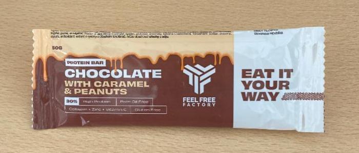 Fotografie - Protein bar Chocolate with caramel & peanuts Eat it your way