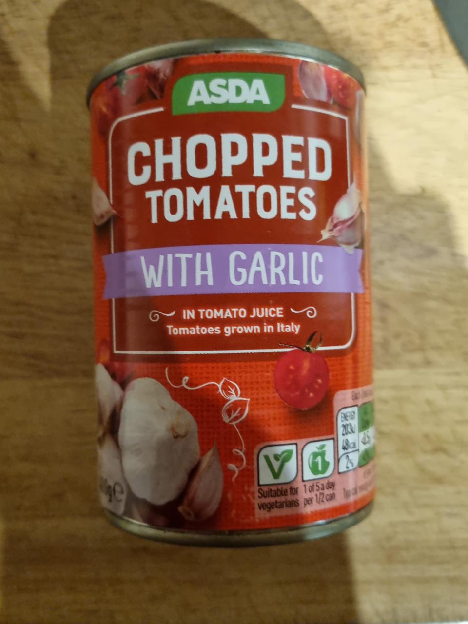 Fotografie - Chopped tomatoes with garlic asda