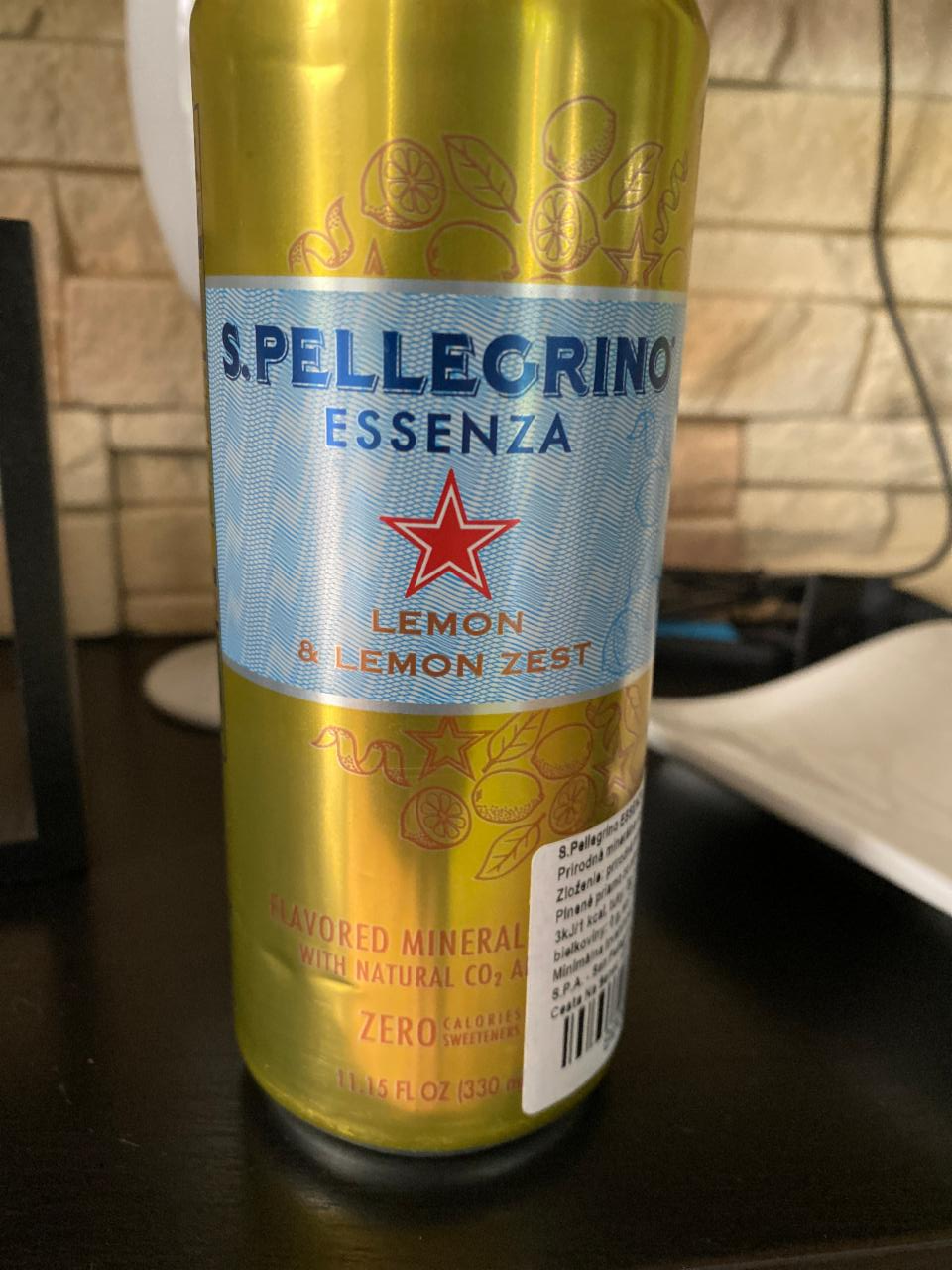 Fotografie - S.Pellegrino lemon&lemon zest