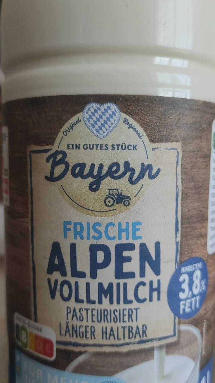 Fotografie - Frische Alpen Milch 3,8%