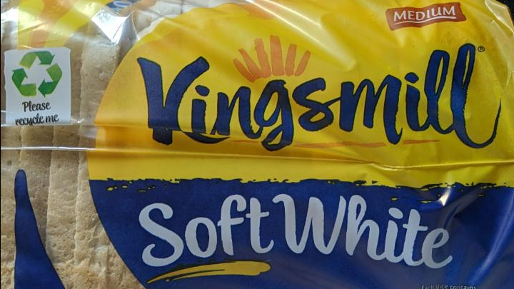 Fotografie - Kingsmill Soft White Medium Sliced Bread