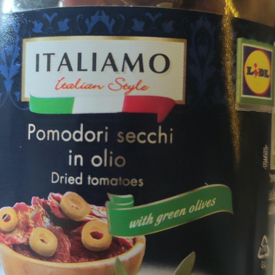 Fotografie - Pomodori secchi in olio Dried tomatoes with green olives Italiamo