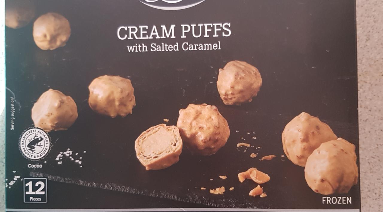 Fotografie - Deluxe Cream Puffs with Salted Caramel 