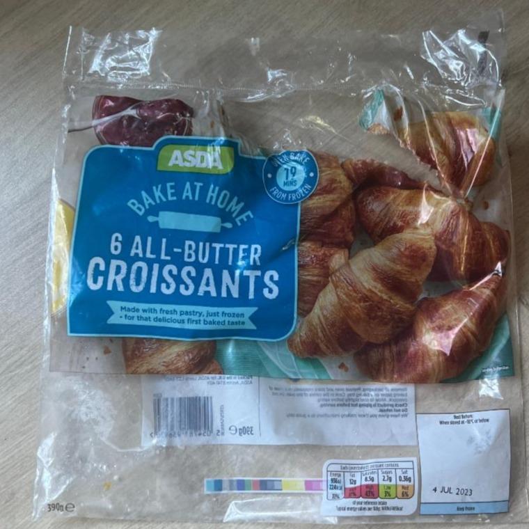 Fotografie - 6 All-Butter Croissants Asda