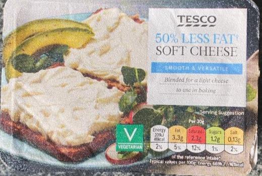 Fotografie - 50% less fat soft cheese Tesco