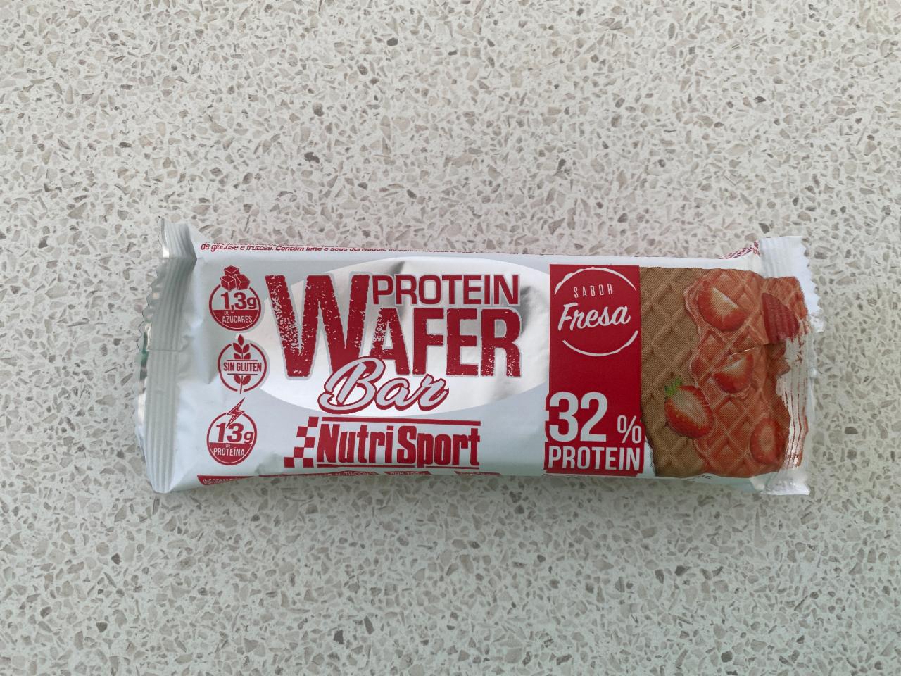 Fotografie - Protein wafer bar jahoda NutriSport