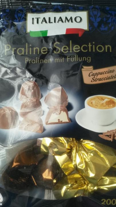 Fotografie - Praline selection cappuccino stracciatella Italiamo