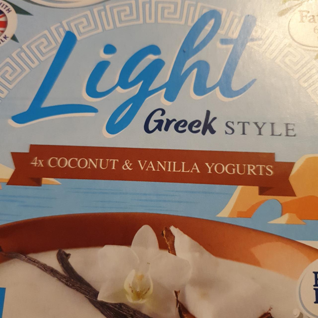Fotografie - Light Greek Style coconut & vanilla yogurts