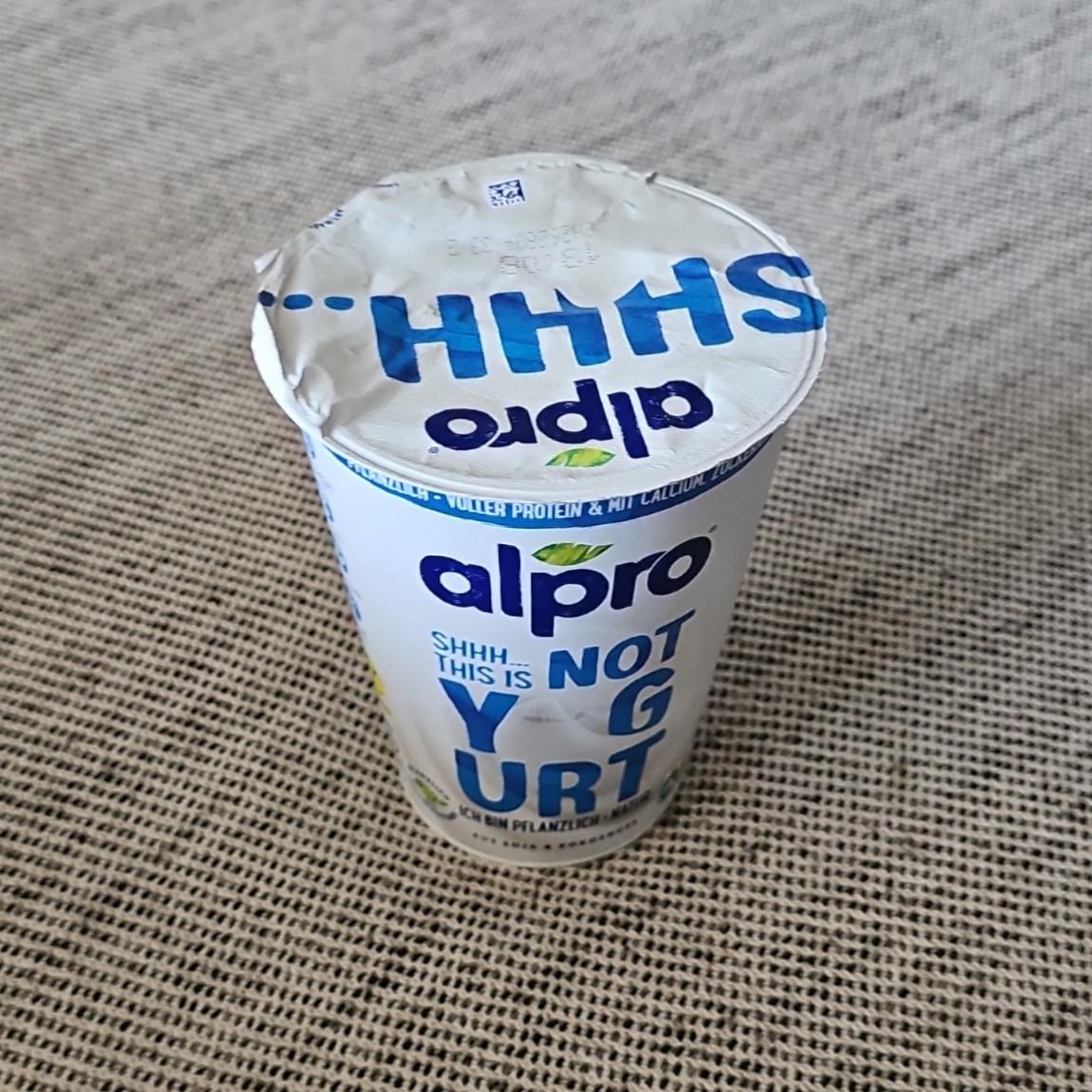Fotografie - Shhh.. This Is Not Yogurt Alpro