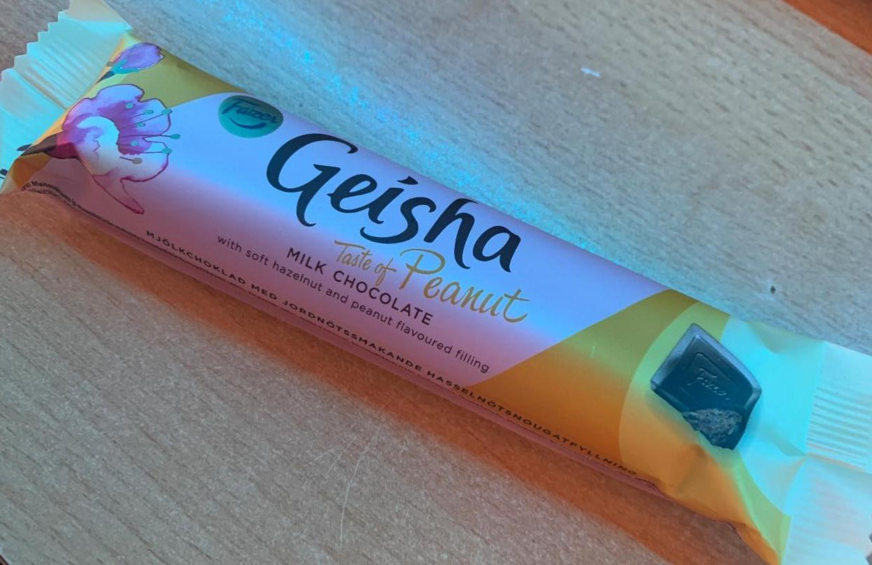 Fotografie - Geisha Taste of Peanut Milk Chocolate Fazer