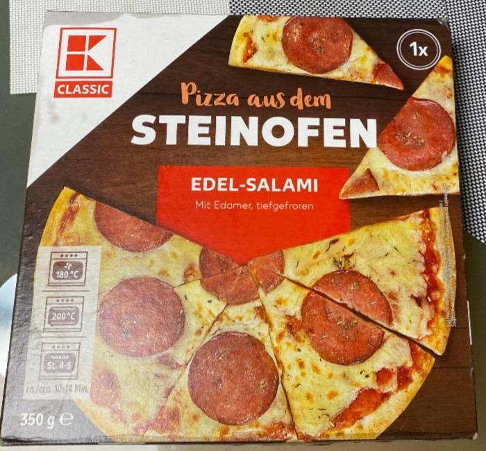 Fotografie - Pizza aus dem Steinofen Edel-Salami K-Classic