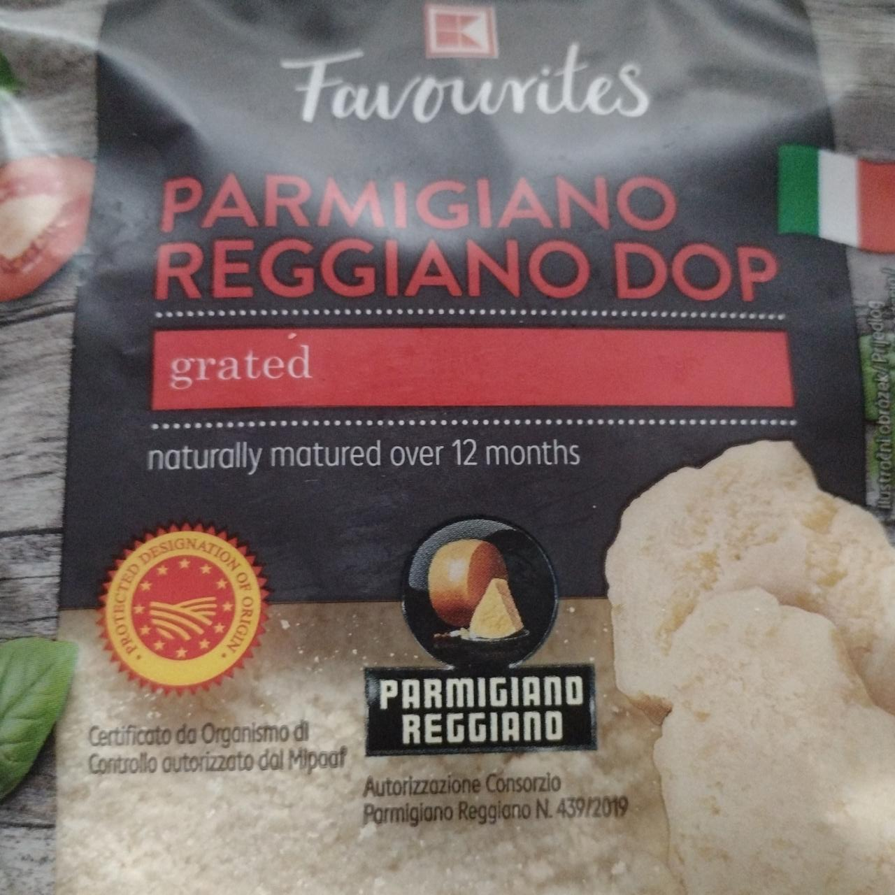 Fotografie - Parmigiano reggiano dop grated K-Favourites