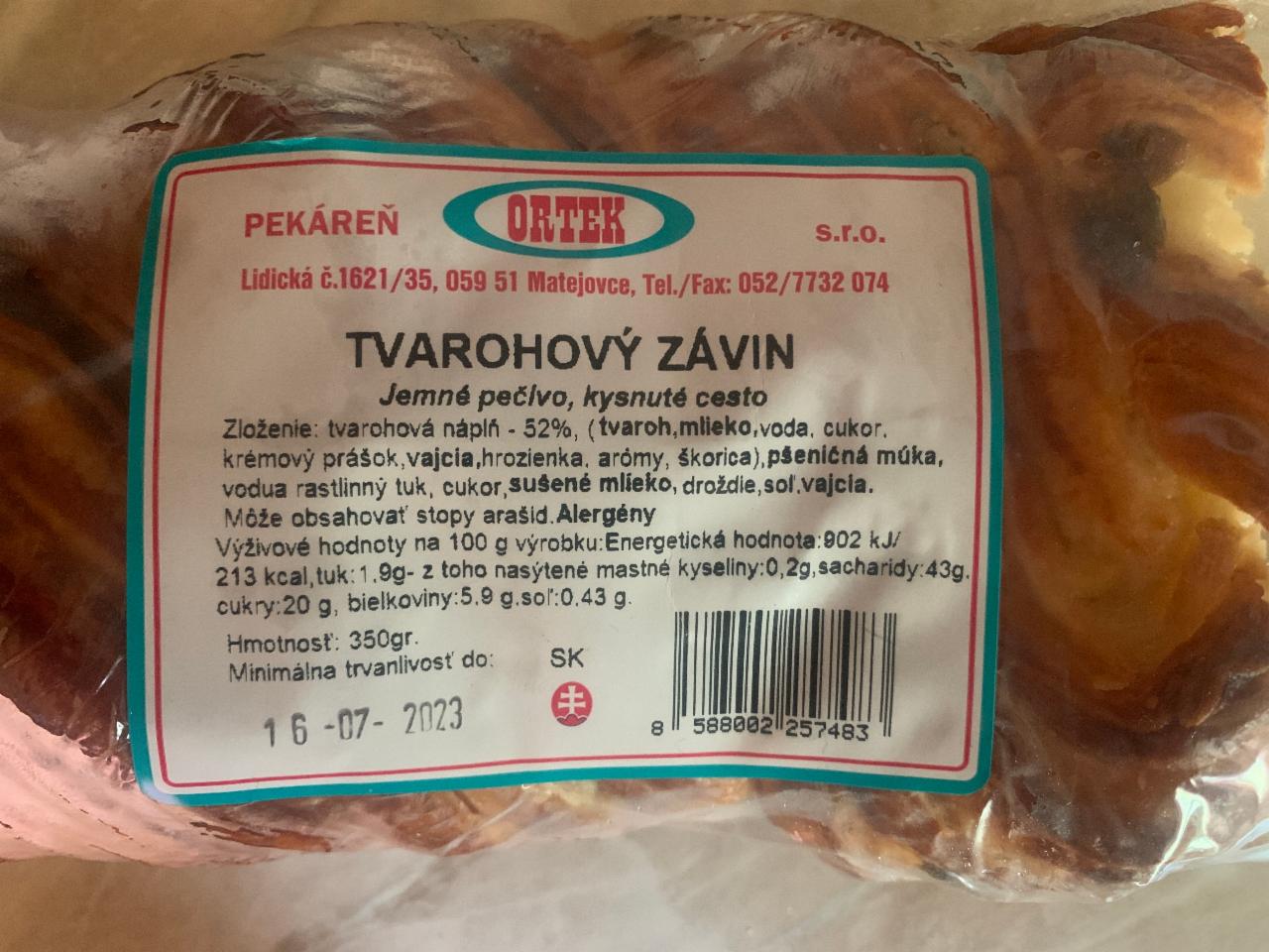 Fotografie - Tvarohový závin Ortek