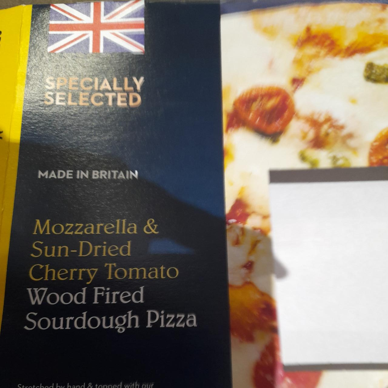 Fotografie - Mozzarella & sun-dried cherry tomato wood fired sourdough pizza Aldi