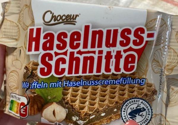 Fotografie - Haselnuss Schnitte Excelsior