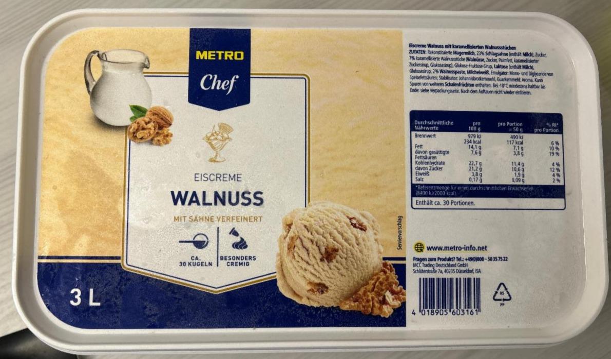 Fotografie - Eiscreme Walnuss Metro Chef