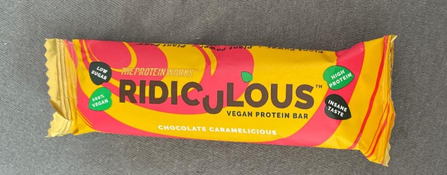 Fotografie - Ridiculous Vegan Protein Bar Chocolate Caramelicious