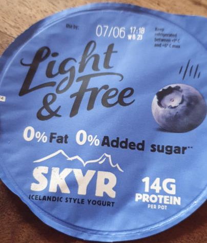 Fotografie - Skyr light &free