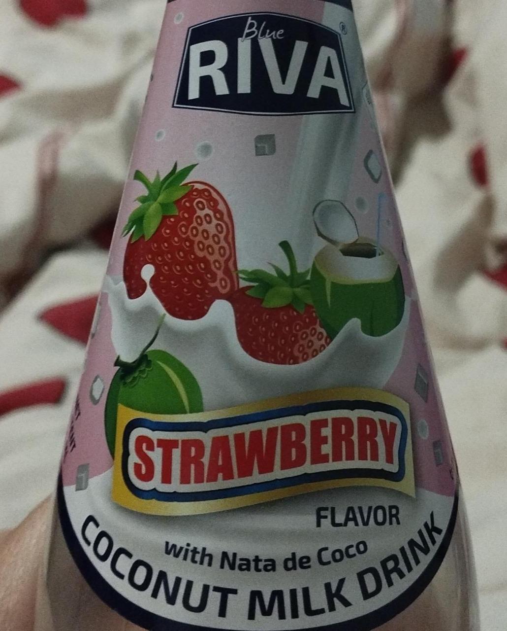 Fotografie - Strawberry with Nata de Coco Coconut milk drink Blue Riva