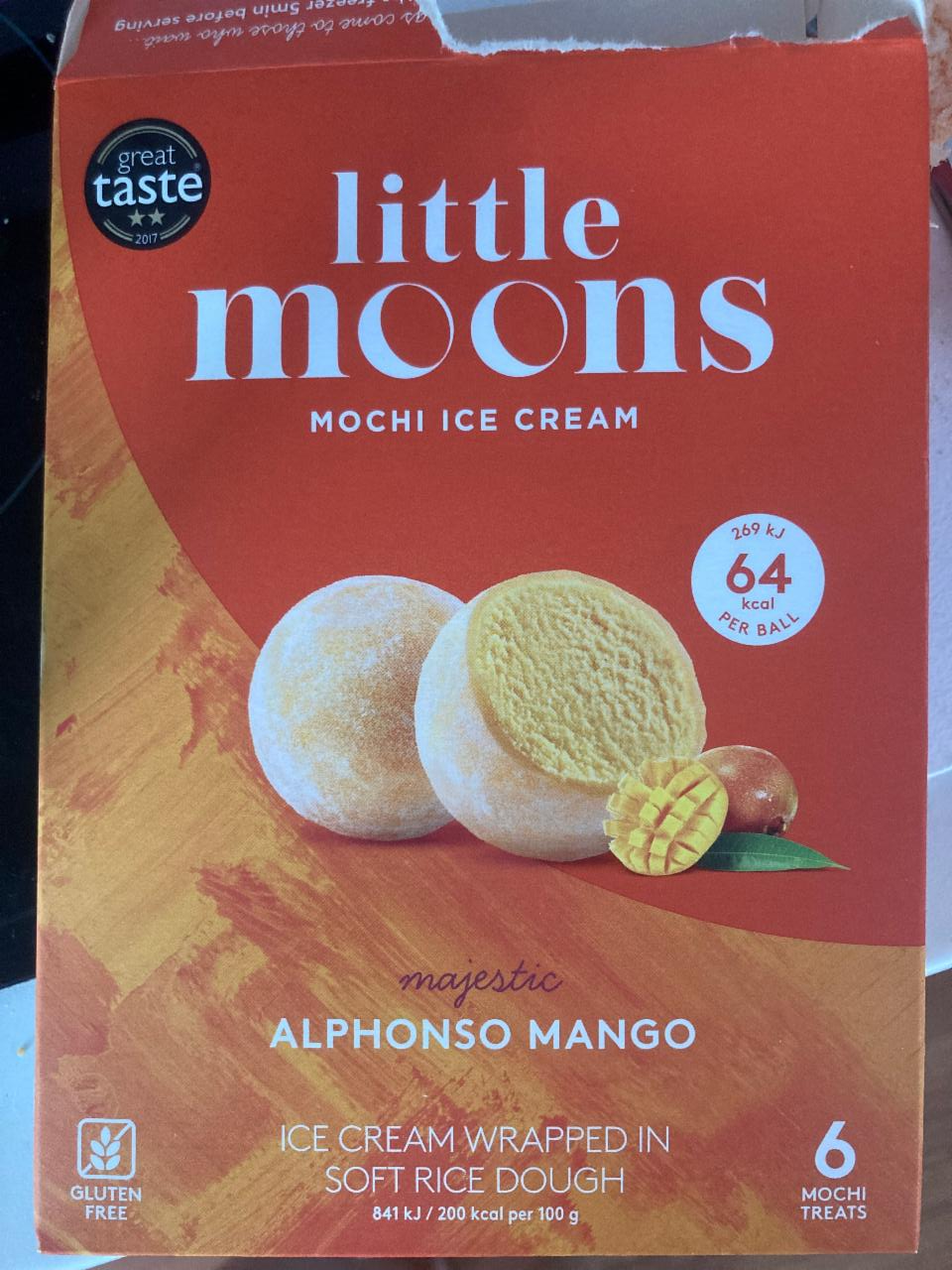 Fotografie - Ice Cream Mochi Mango Little Moons