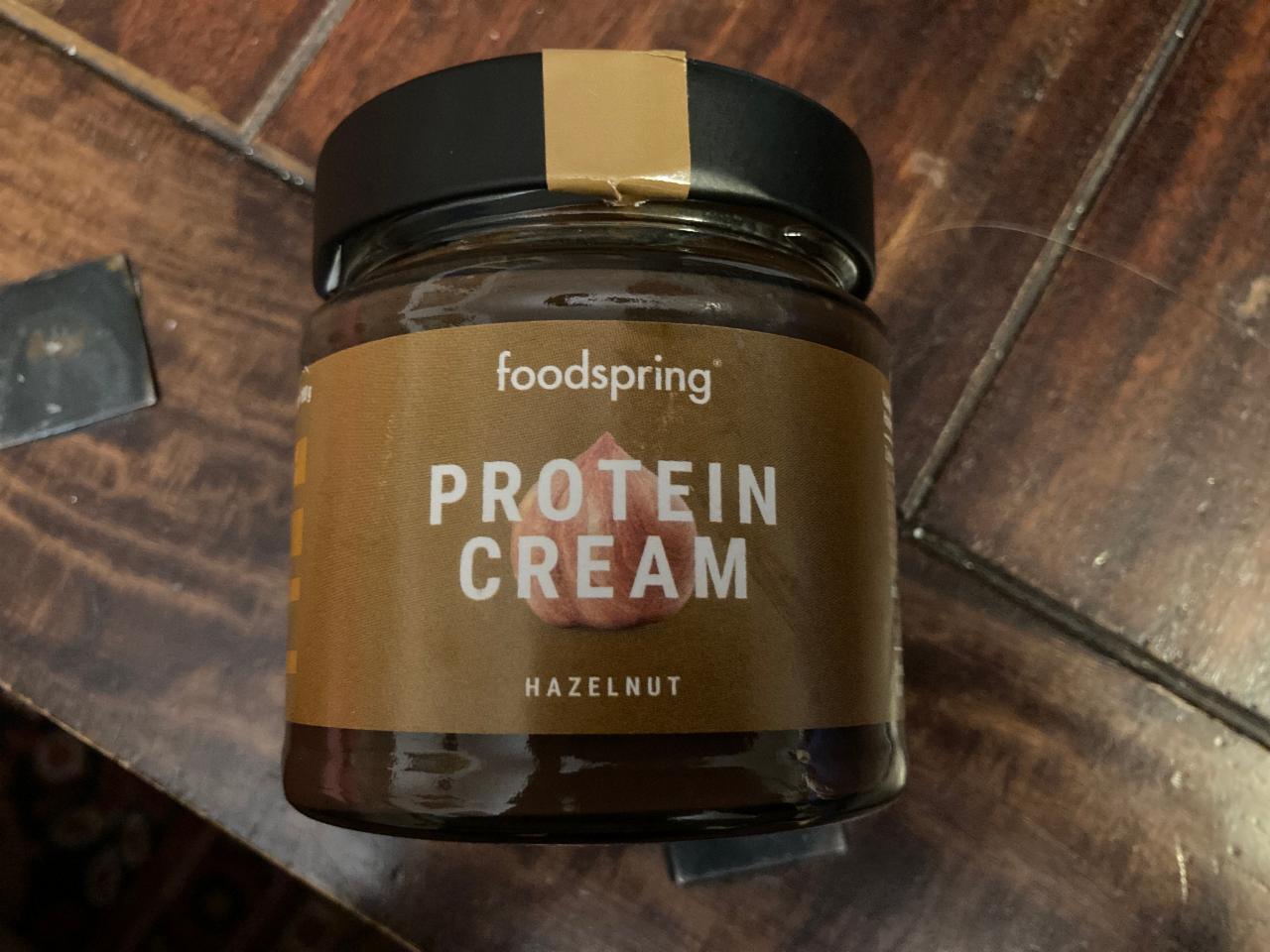 Fotografie - Foodspring Protein Cream Hazelnut