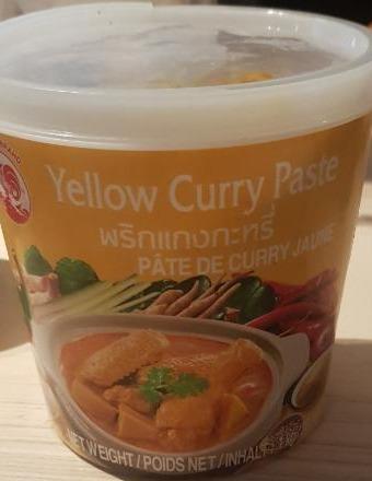 Fotografie - Yellow curry paste (Žltá kari pasta) Cock Brand