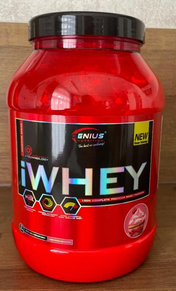 Fotografie - iWhey príchuť višňovo-smotanový koláč Genius Nutrition