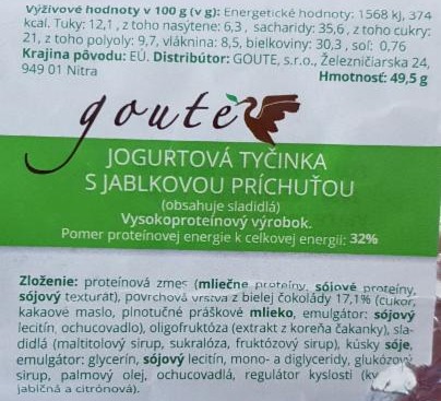 Fotografie - jogurtova tycinka s jablkovou prichutou goute