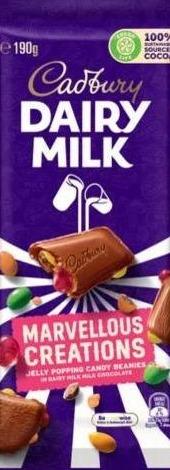 Fotografie - Dairy Milk Marvellous Creations Jelly Popping Candy Beanies milk chocolate Cadbury