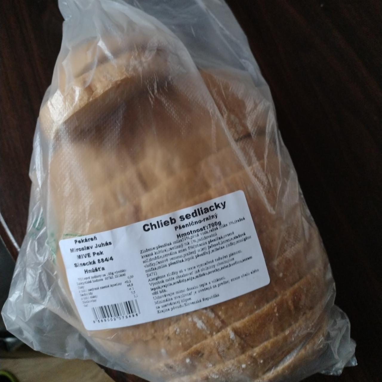 Fotografie - Chlieb sedliacky pšenično-ražný Mive Pek