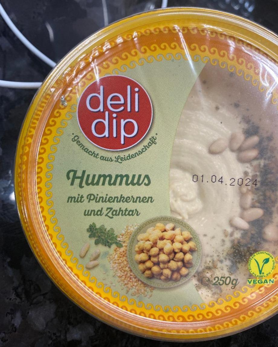 Fotografie - Hummus mit Pinienkernen und Zahtar Deli dip