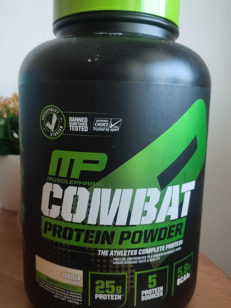 Fotografie - MP Combat protein powder Vanilla