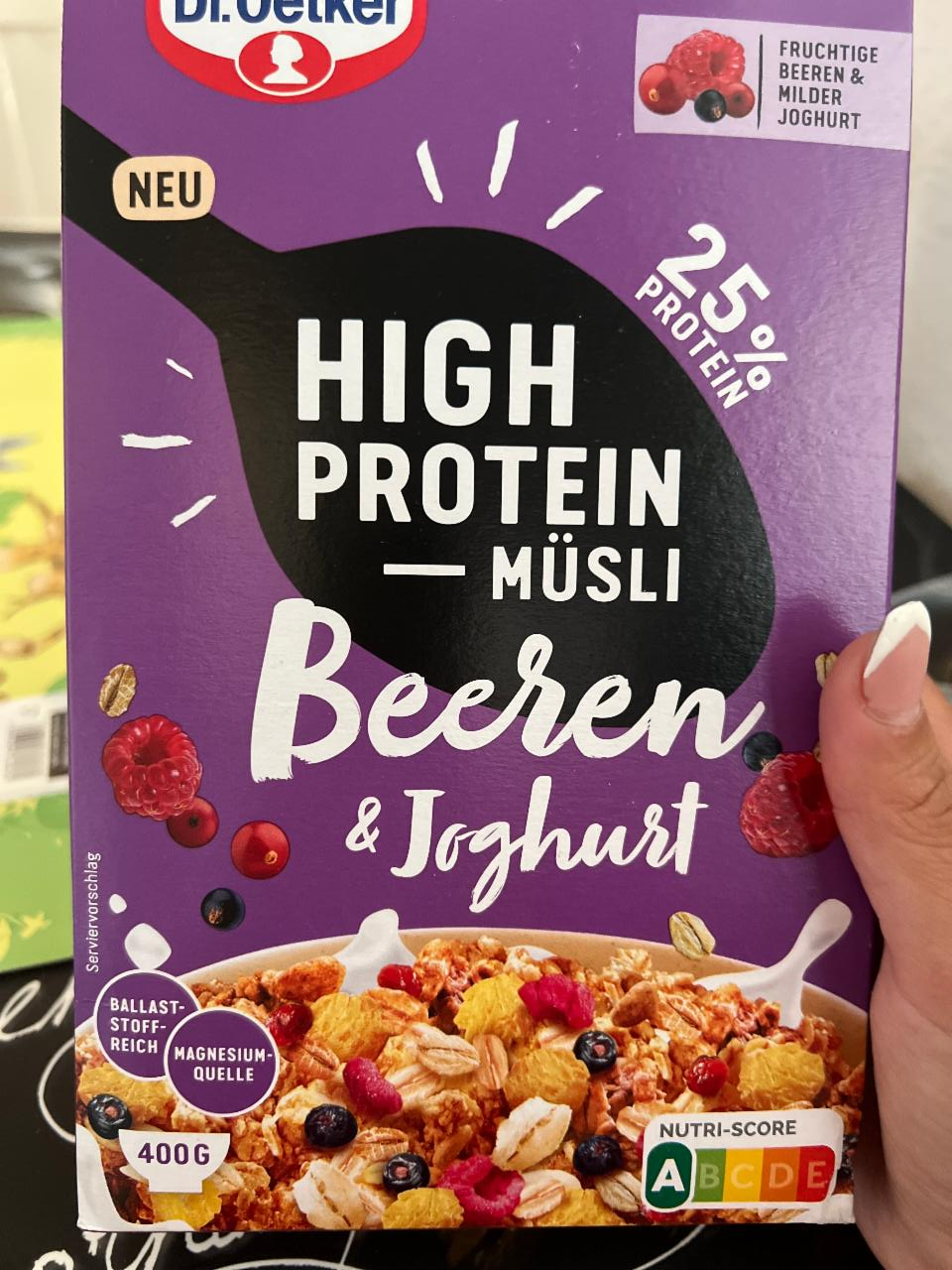 Fotografie - High Protein müsli Beeren & Joghurt Dr.Oetker