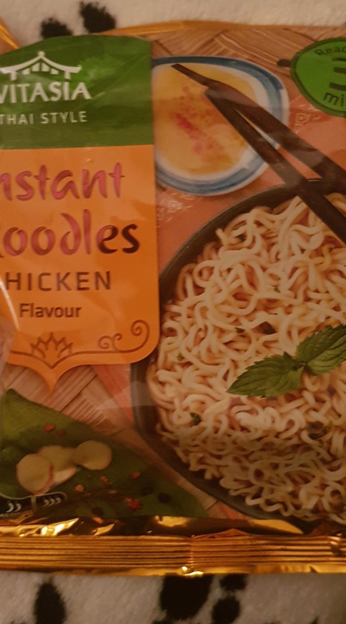 Fotografie - instant noodles chicken Vitasia Thai Style