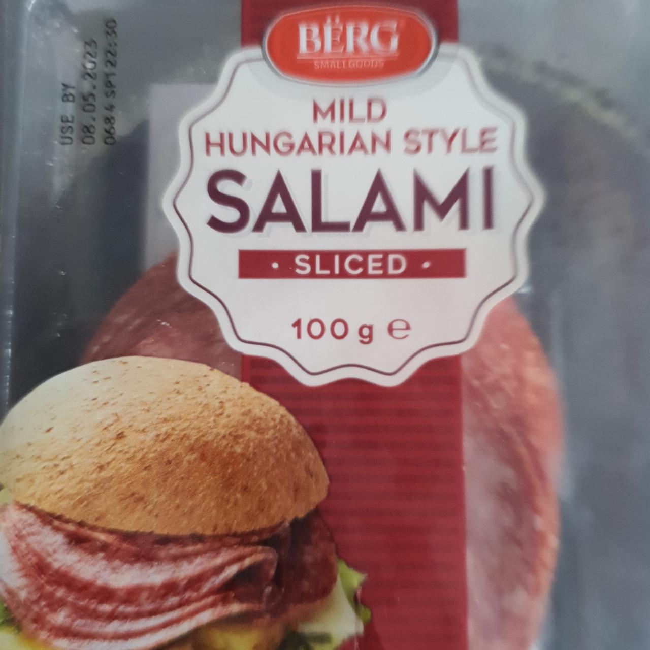 Fotografie - Mild Hungarian Style Salami Berg