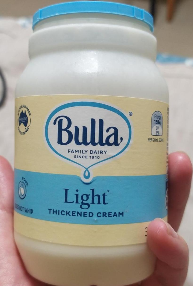 Fotografie - Light thickened cream Bulla