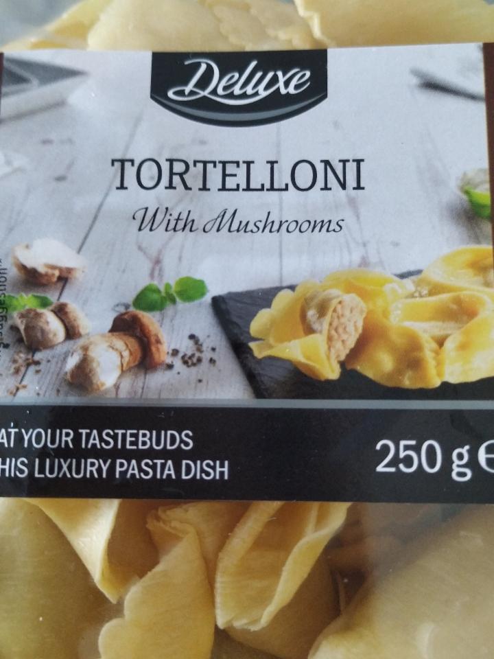 Fotografie - Tortelloni with mushrooms Deluxe